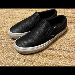 Black vans size 8.5 leathery feel (not actual leather)